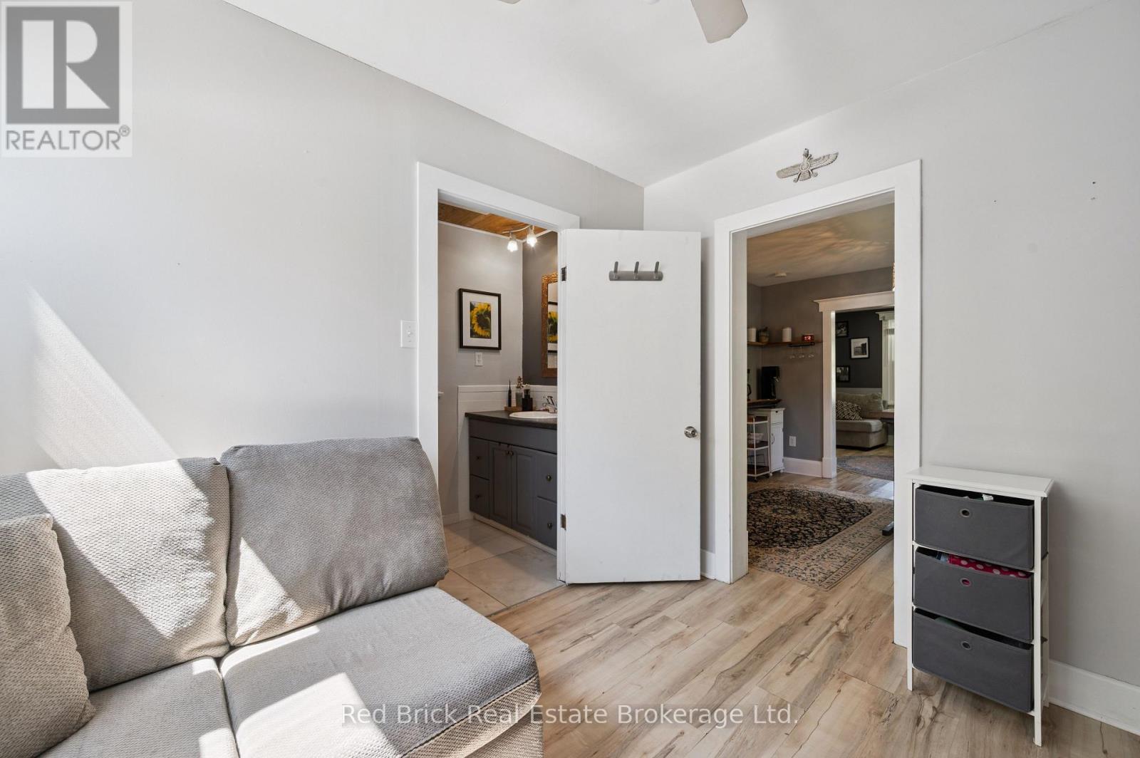 324 Waterloo Avenue, Guelph, Ontario  N1H 3J8 - Photo 16 - X13423912
