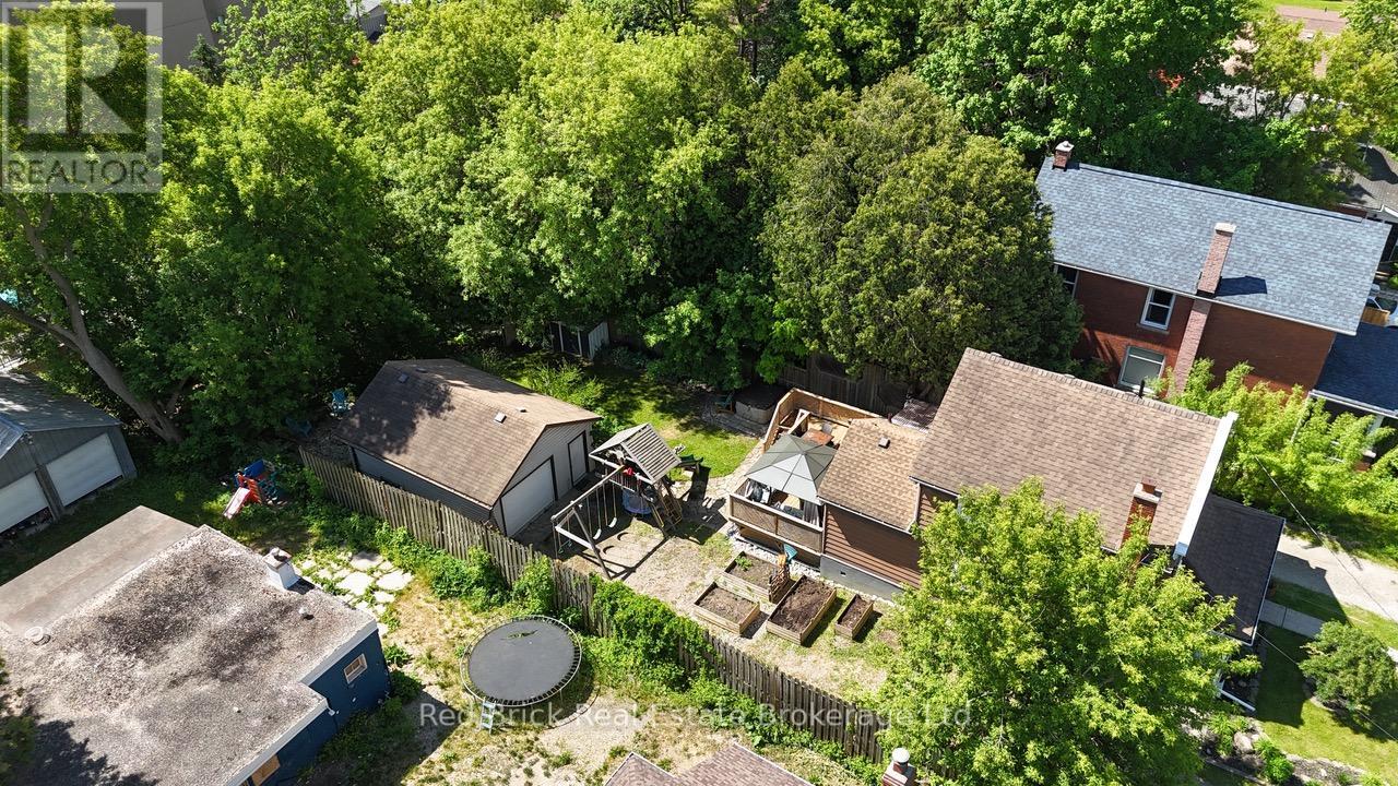 324 Waterloo Avenue, Guelph, Ontario  N1H 3J8 - Photo 37 - X13423912