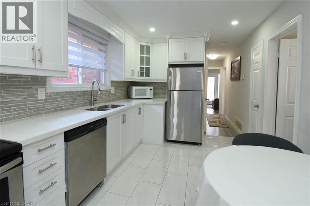 185 Rosslyn Avenue N, Hamilton, Ontario  L8L 7P8 - Photo 10 - 40837513