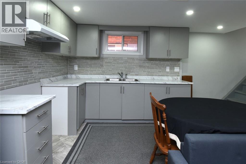 185 Rosslyn Avenue N, Hamilton, Ontario  L8L 7P8 - Photo 22 - 40837513