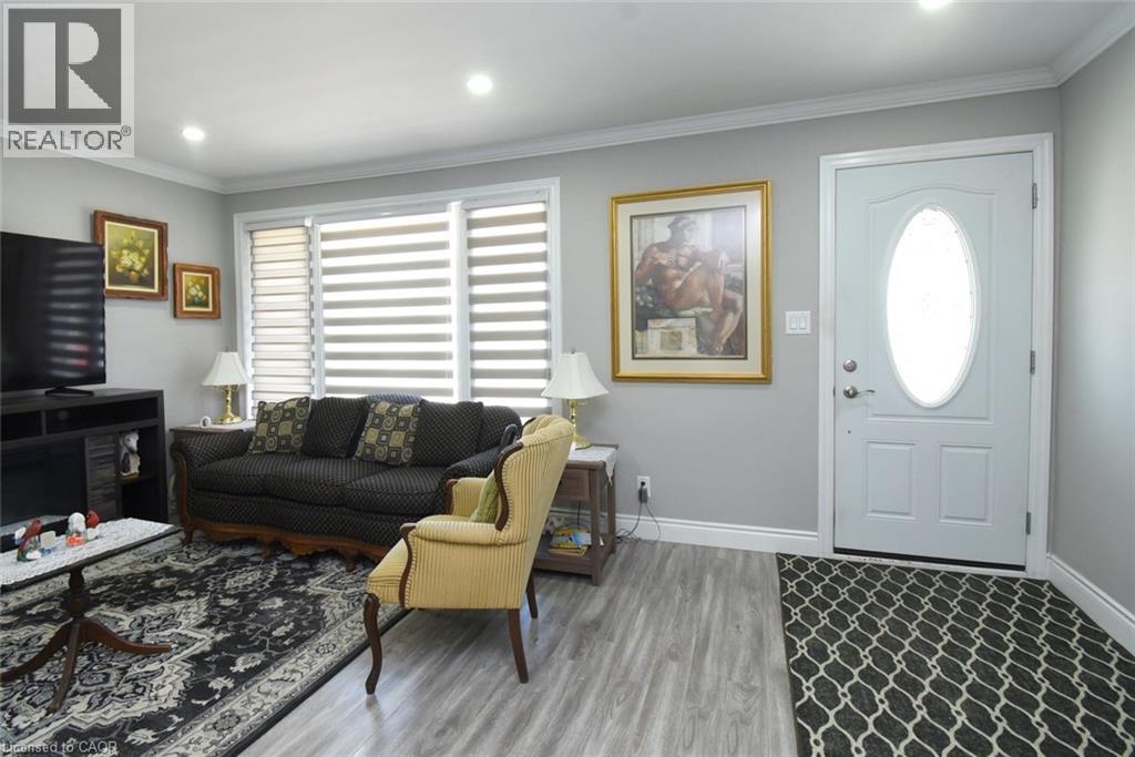185 Rosslyn Avenue N, Hamilton, Ontario  L8L 7P8 - Photo 6 - 40837513