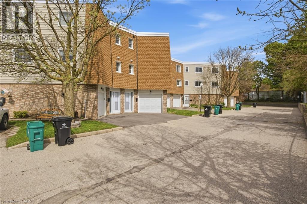 60 Elmsdale Drive Unit# 46, Kitchener, Ontario  N2E 2G4 - Photo 4 - 40838130