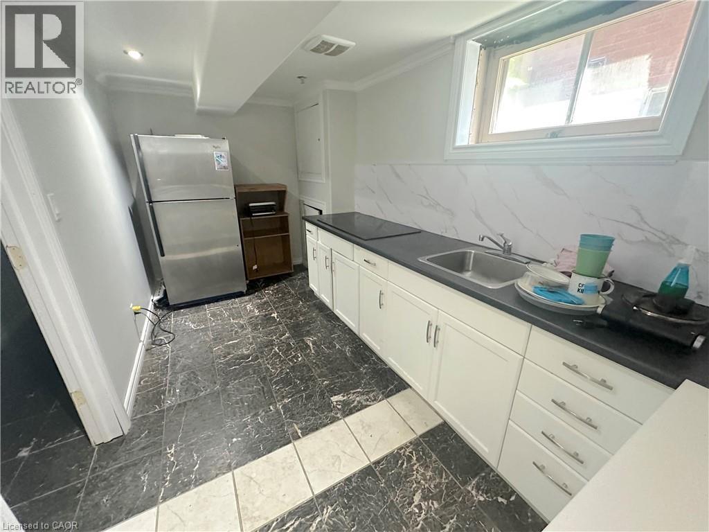 70 Ellis Avenue, Hamilton, Ontario  L8H 4L9 - Photo 18 - 40838471