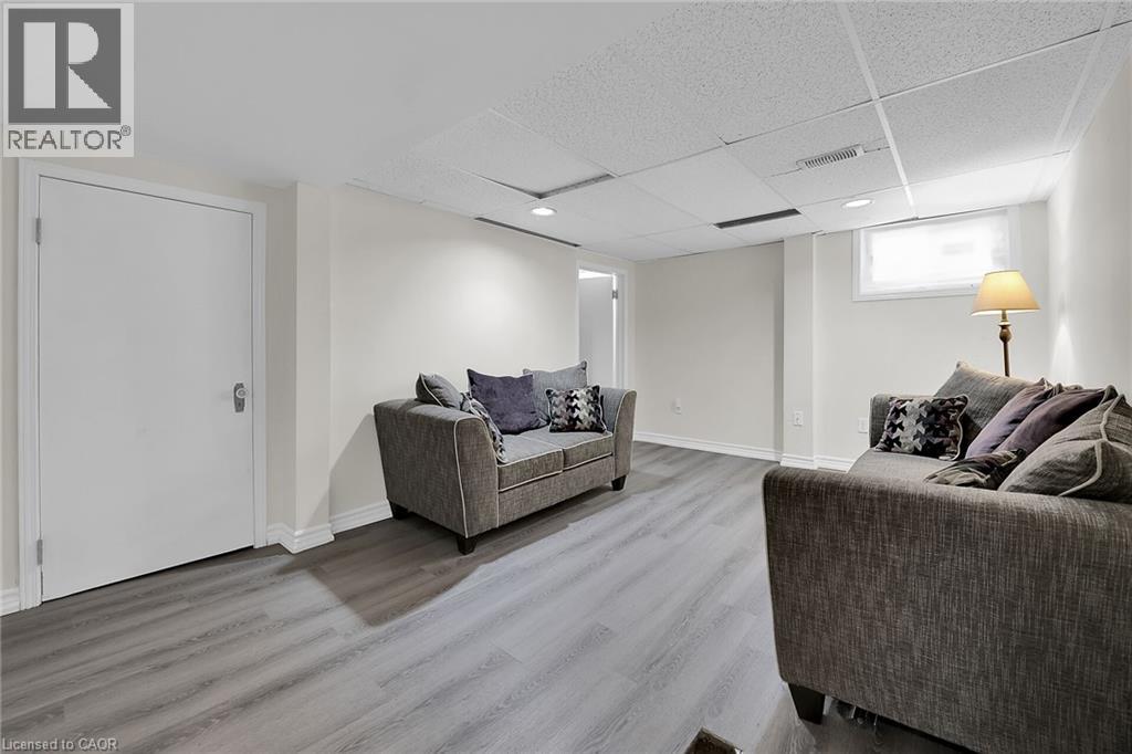70 Concord Avenue, St. Catharines, Ontario  L2M 5N8 - Photo 20 - 40837860