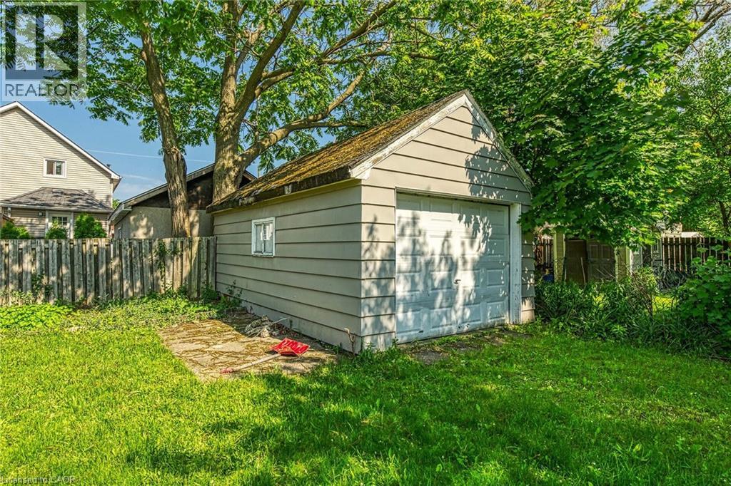 70 Concord Avenue, St. Catharines, Ontario  L2M 5N8 - Photo 30 - 40837860