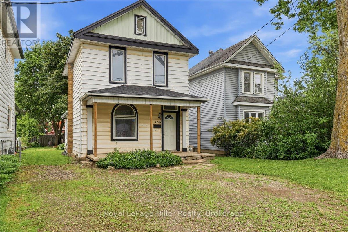 166 West Gore Street, Stratford, Ontario  N5A 1K5 - Photo 3 - X13424304
