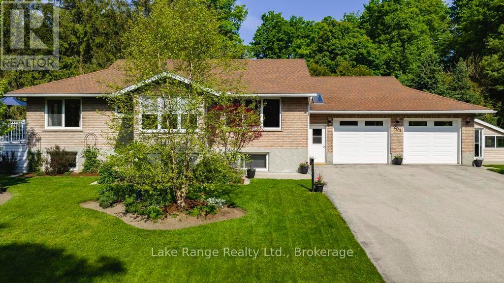 201 Shadywood Crescent, Huron-Kinloss, Ontario  N2Z 2X3 - Photo 2 - X13424314