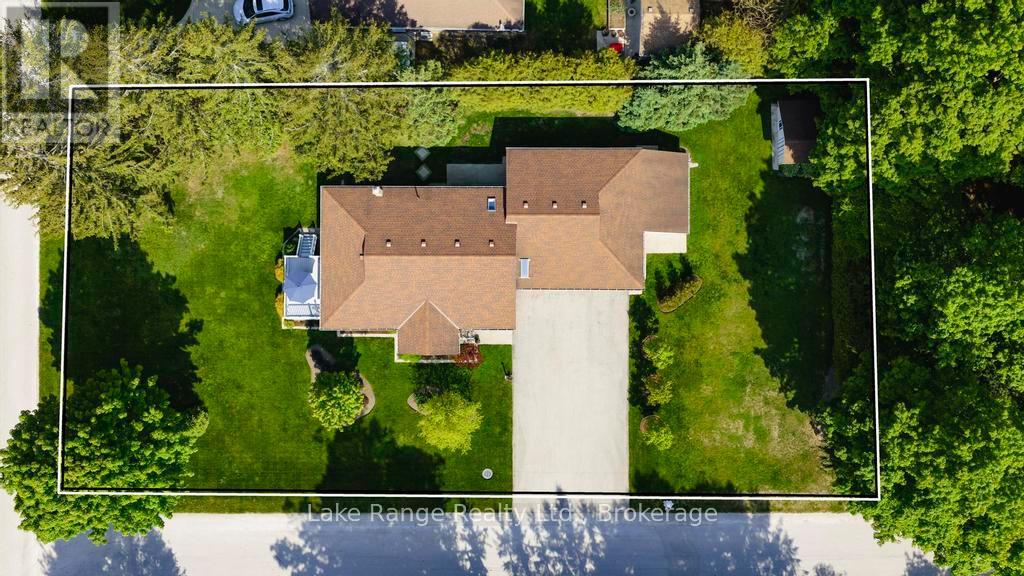 201 Shadywood Crescent, Huron-Kinloss, Ontario  N2Z 2X3 - Photo 32 - X13424314