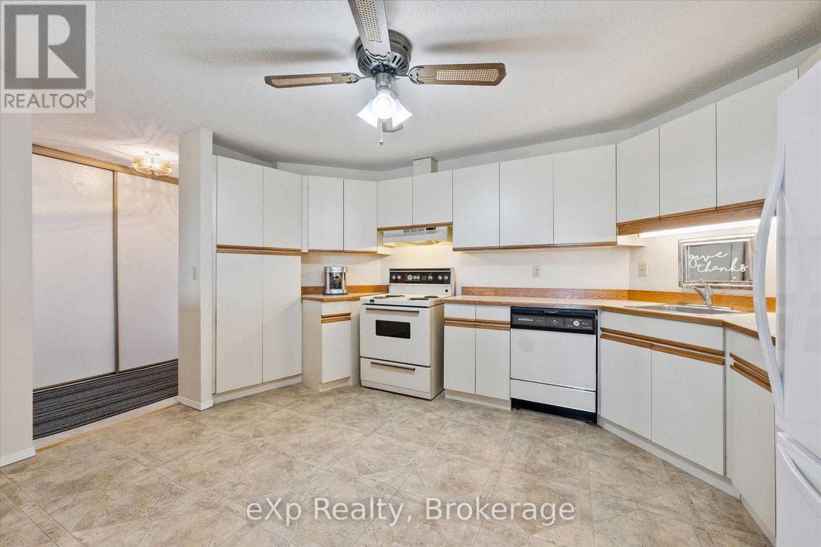 602 - 24 Marilyn Drive, Guelph, Ontario  N1H 8E9 - Photo 19 - X13424366