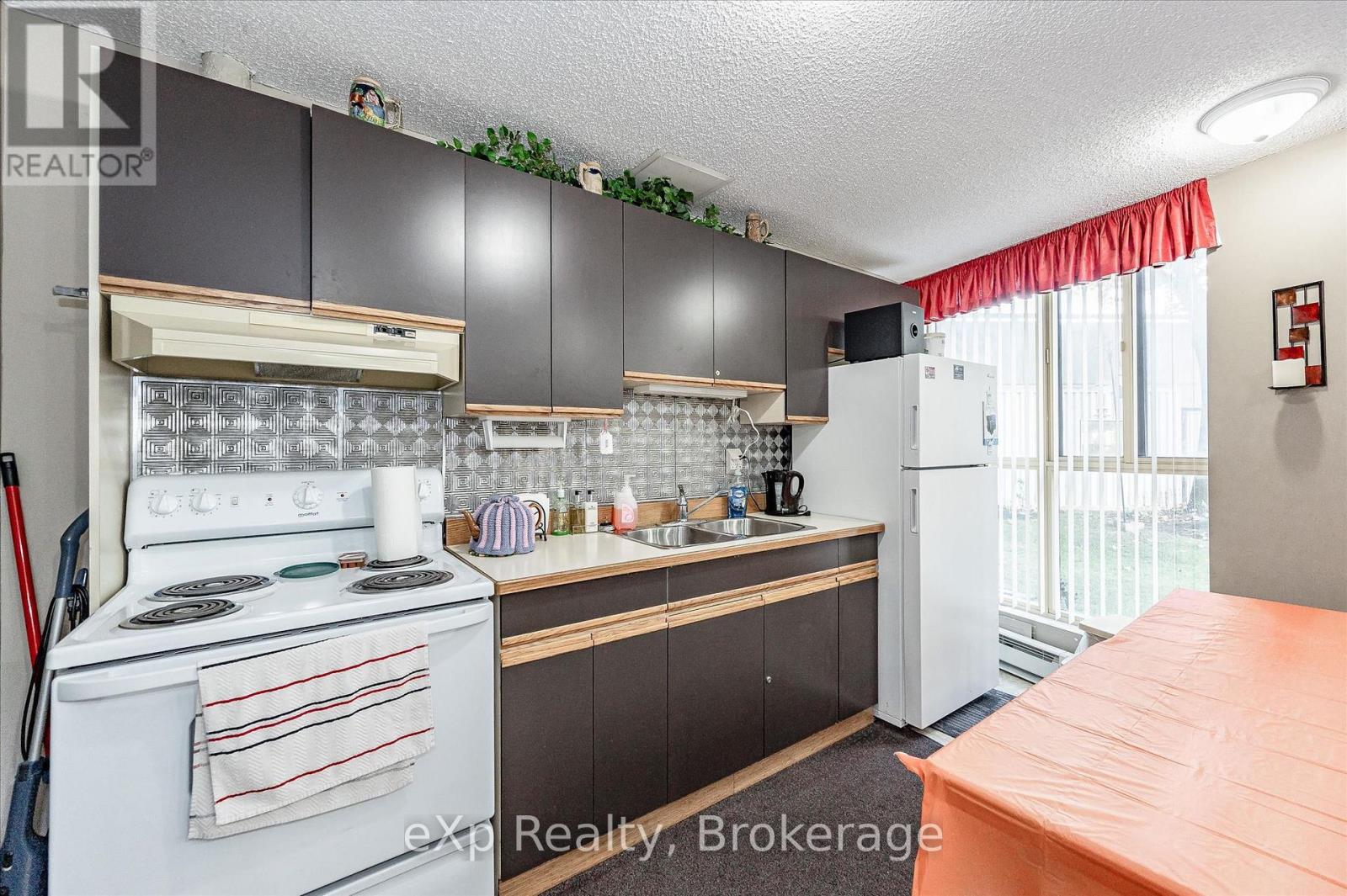 602 - 24 Marilyn Drive, Guelph, Ontario  N1H 8E9 - Photo 40 - X13424366