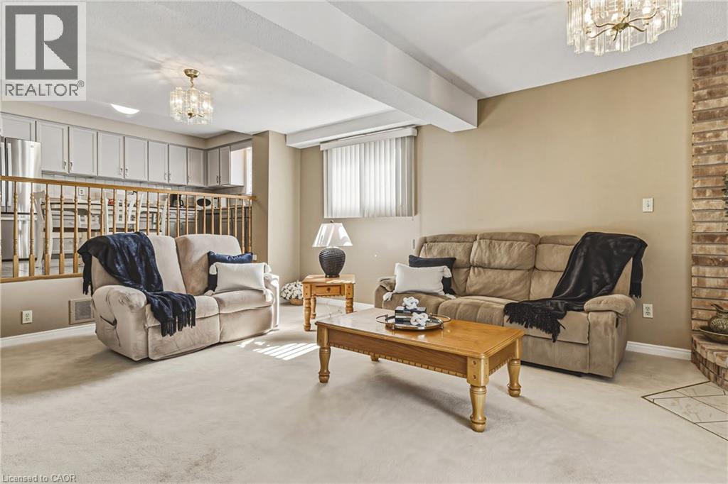 565 Stone Church Road W, Hamilton, Ontario  L9B 1A5 - Photo 23 - 40838373