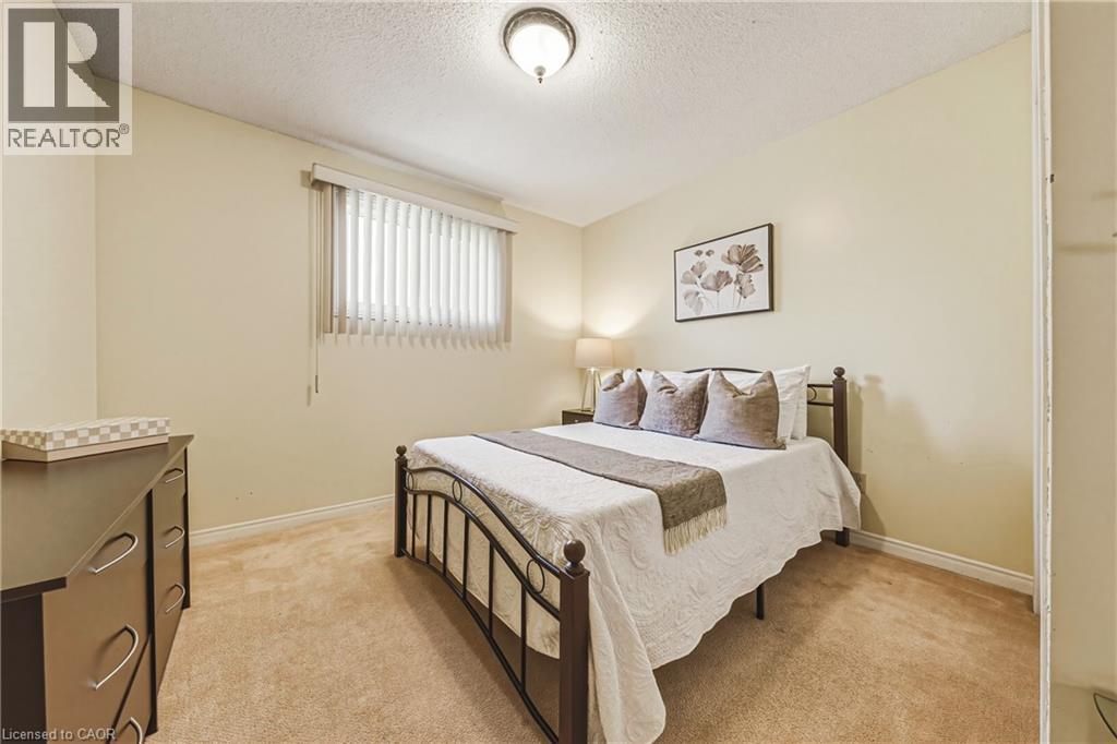 565 Stone Church Road W, Hamilton, Ontario  L9B 1A5 - Photo 26 - 40838373