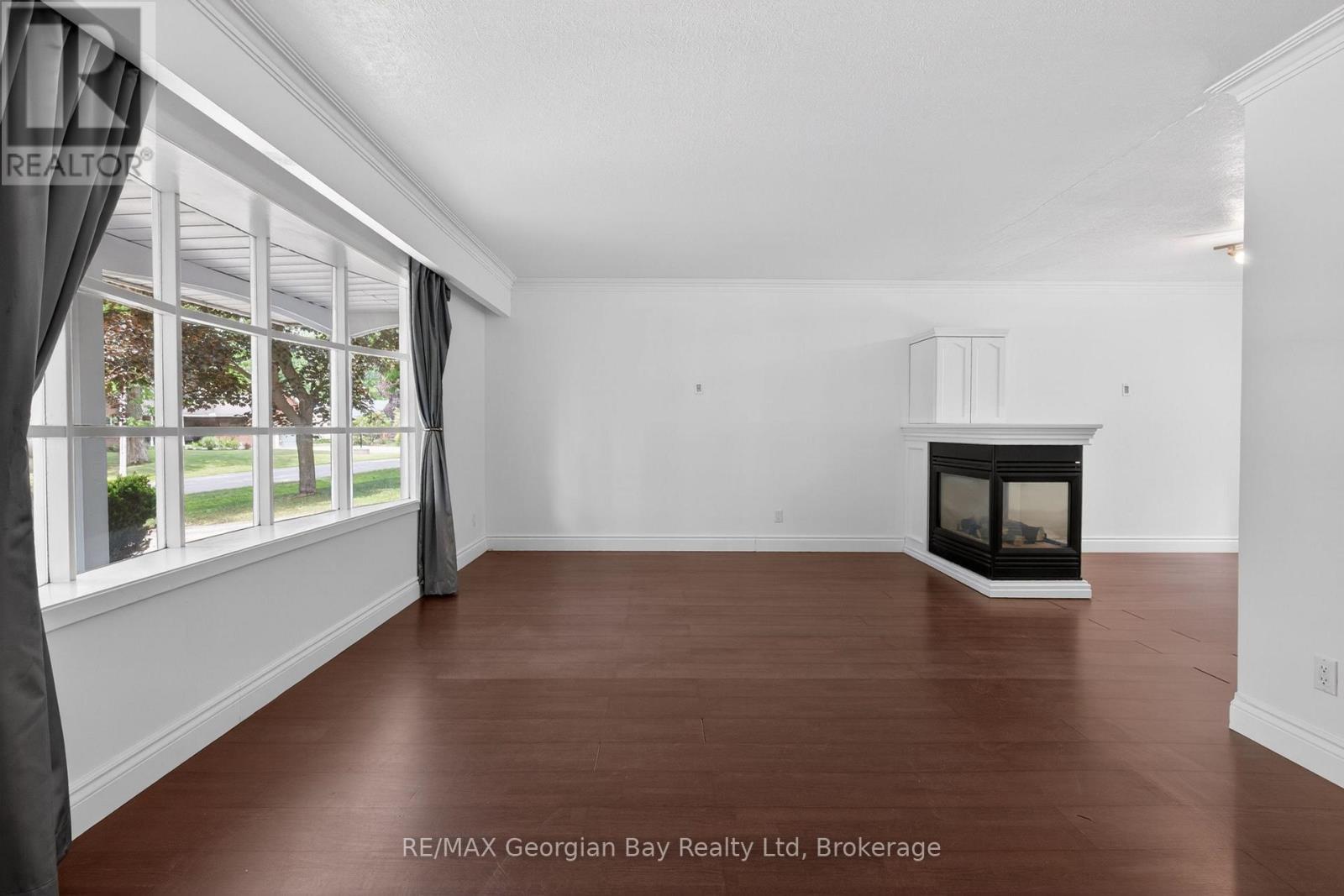 329 Glenbrook Drive, Midland, Ontario  L4R 5G4 - Photo 3 - S13424482
