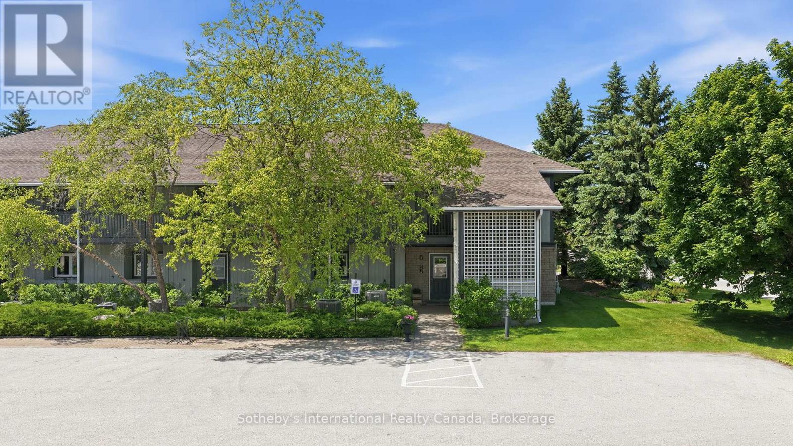 694 Johnston Park Avenue, Collingwood, Ontario  L9Y 5C7 - Photo 2 - S13424780