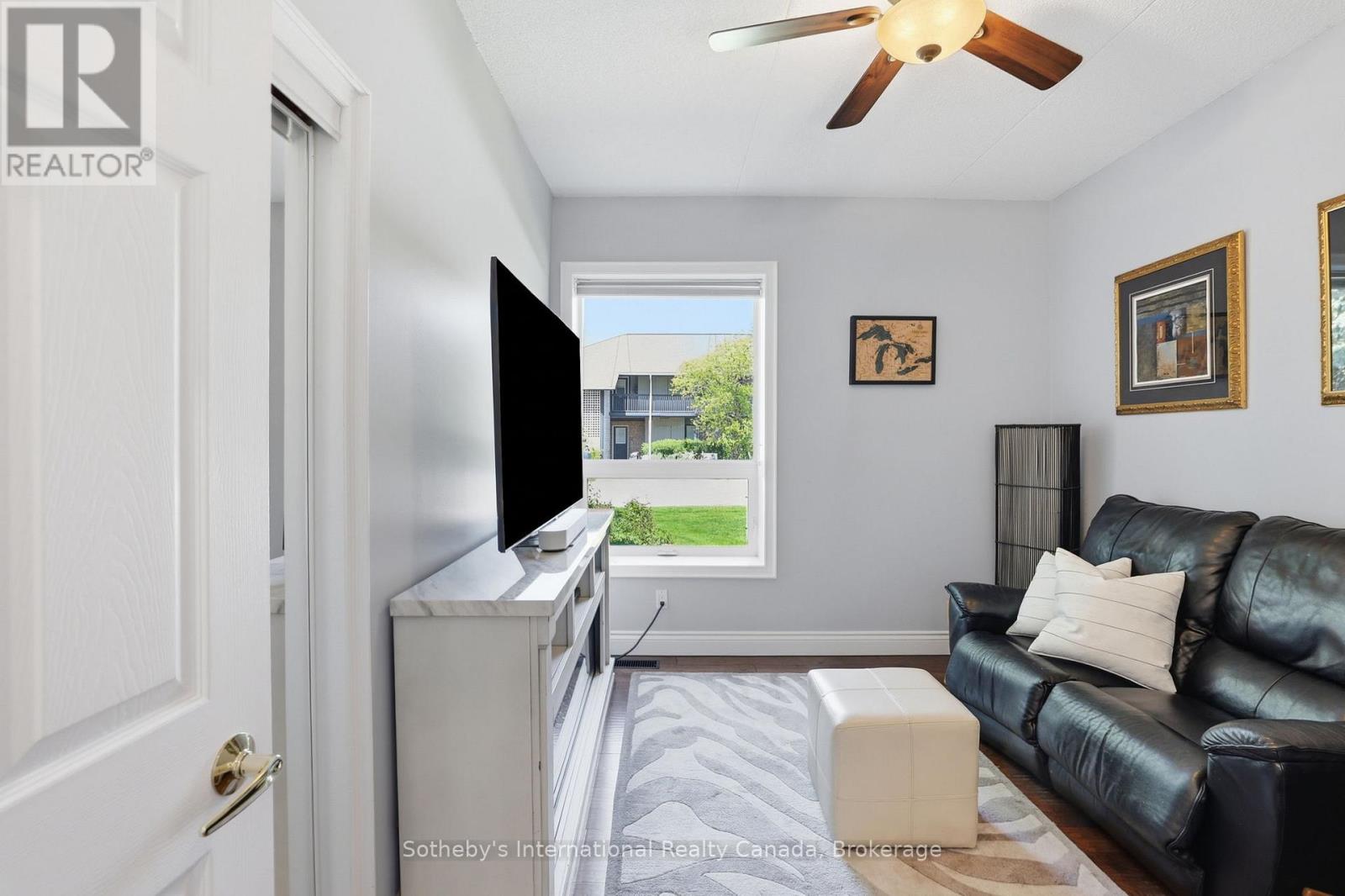 694 Johnston Park Avenue, Collingwood, Ontario  L9Y 5C7 - Photo 6 - S13424780