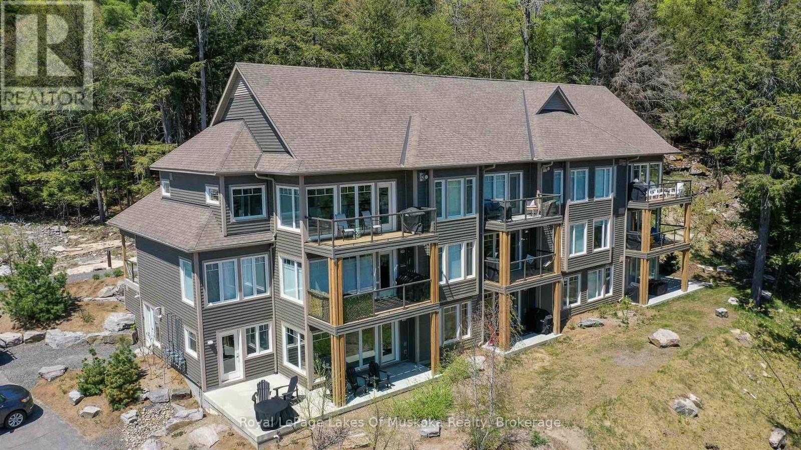 102 - 3 Tree Tops Lane, Huntsville, Ontario  P1H 0B8 - Photo 2 - X13424746