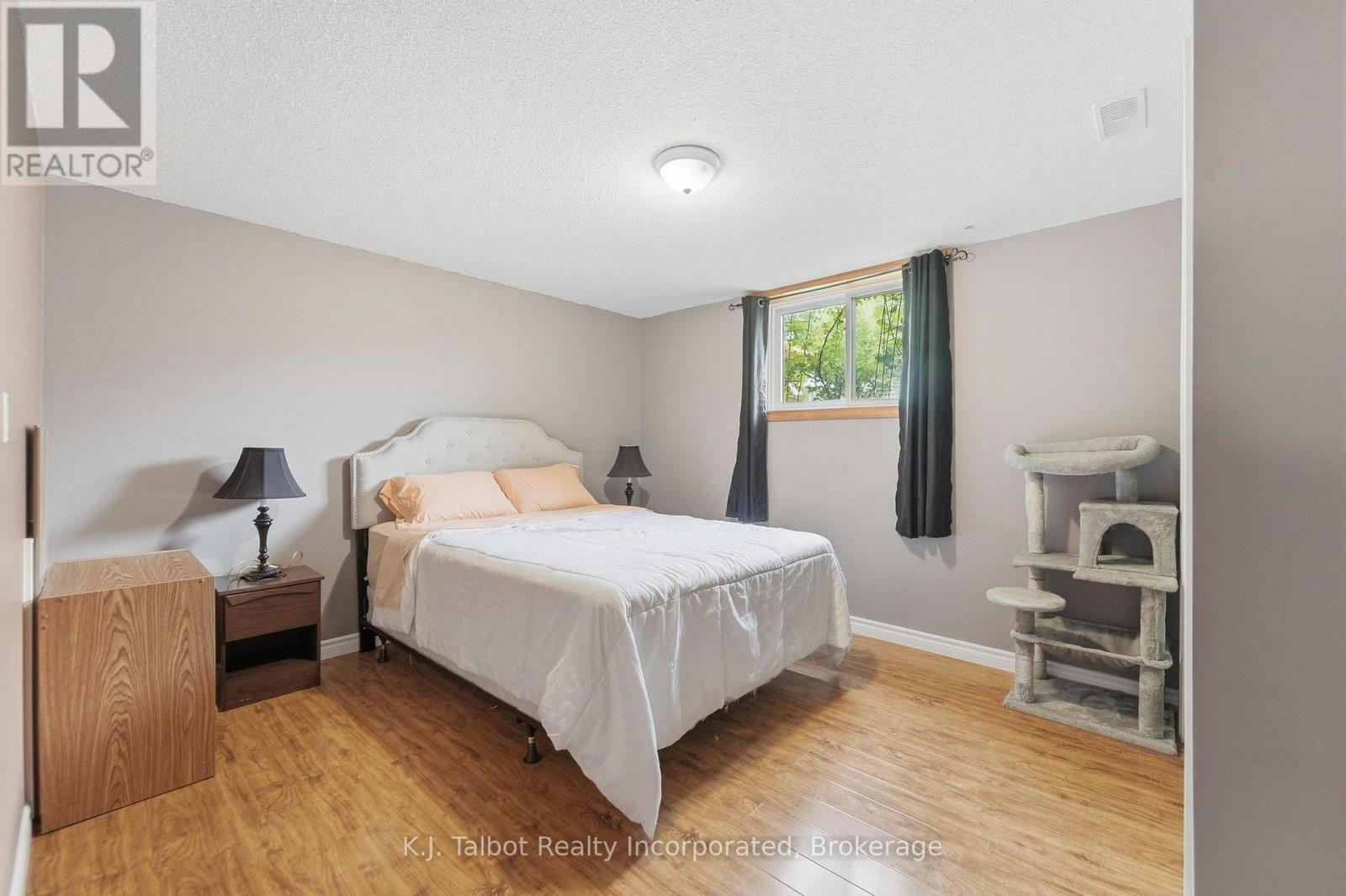 155 James Street, Central Huron, Ontario  N0M 1L0 - Photo 17 - X13424846