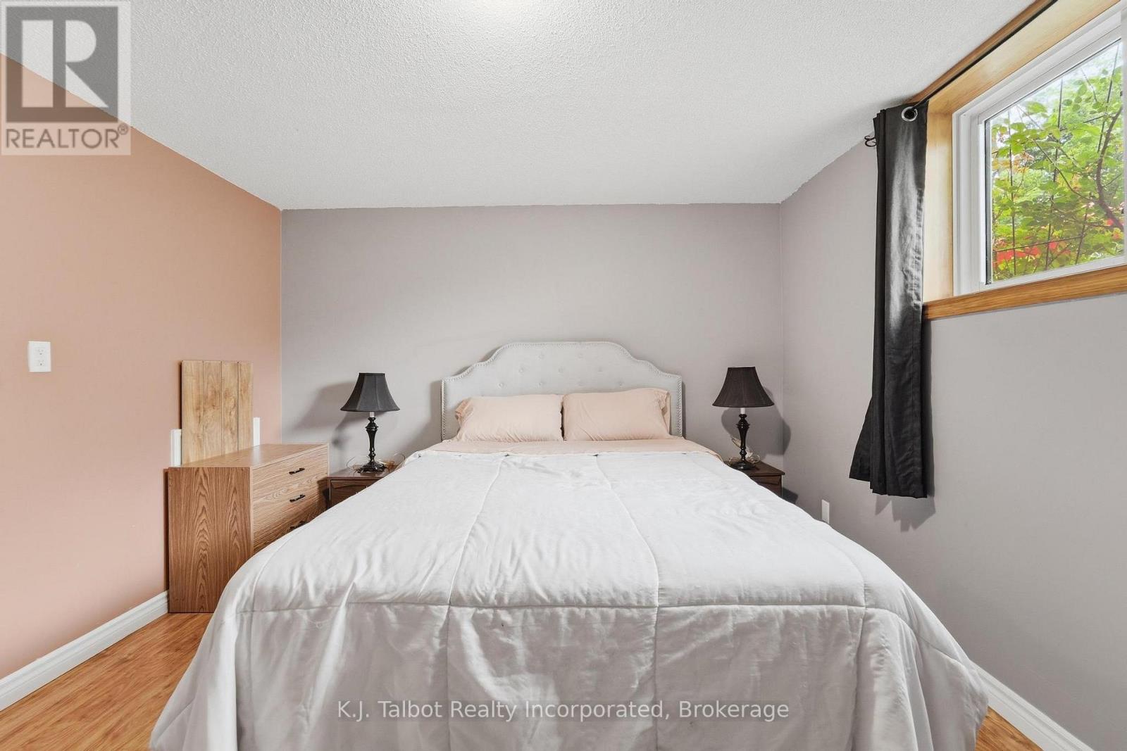 155 James Street, Central Huron, Ontario  N0M 1L0 - Photo 18 - X13424846
