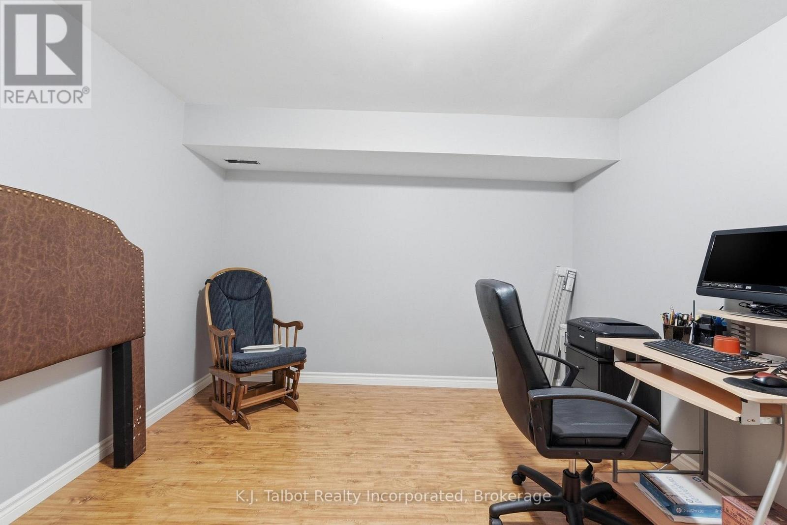 155 James Street, Central Huron, Ontario  N0M 1L0 - Photo 22 - X13424846