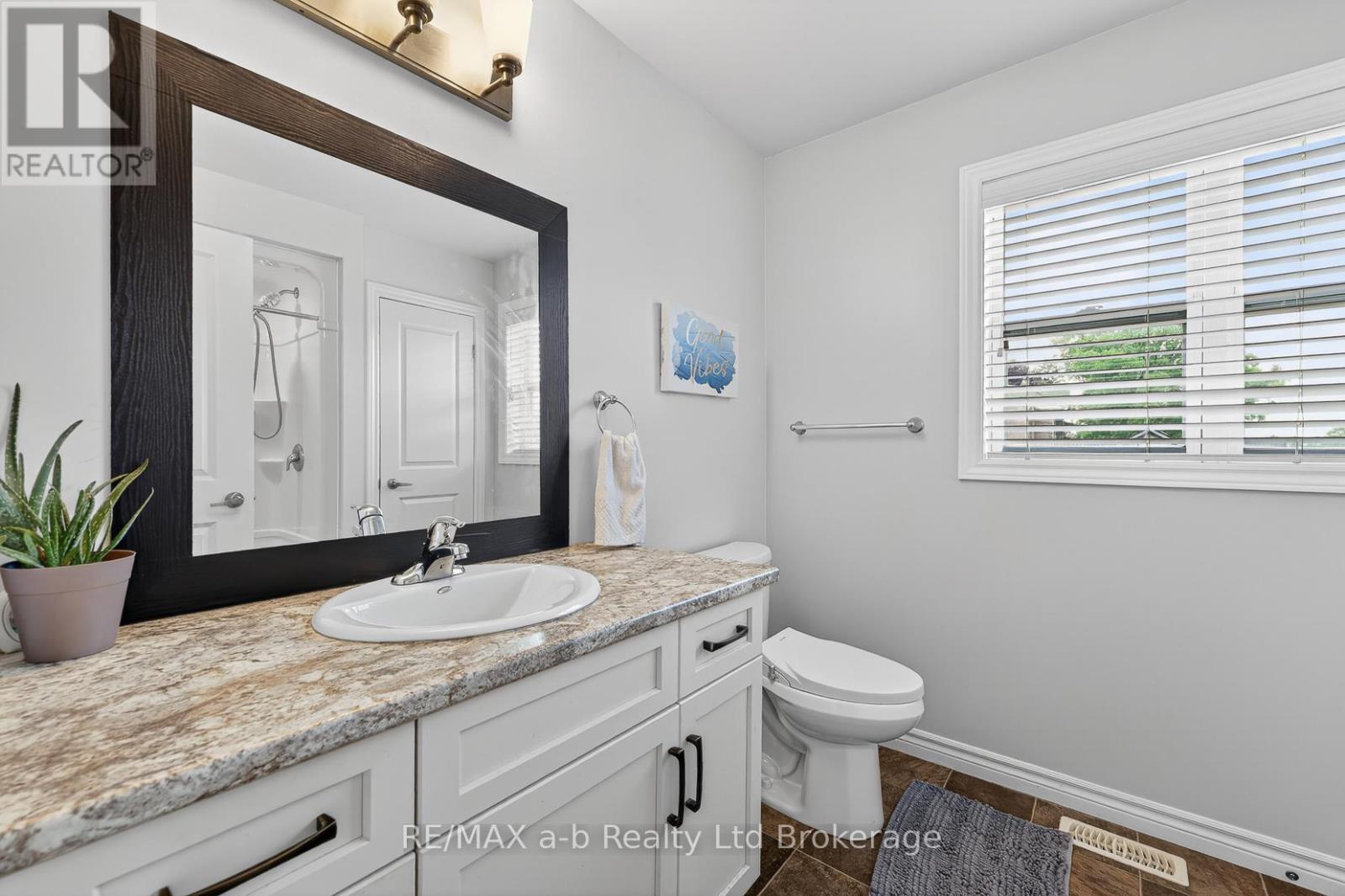29 Kendell Lane, Ingersoll, Ontario  N5C 0B7 - Photo 18 - X13425096