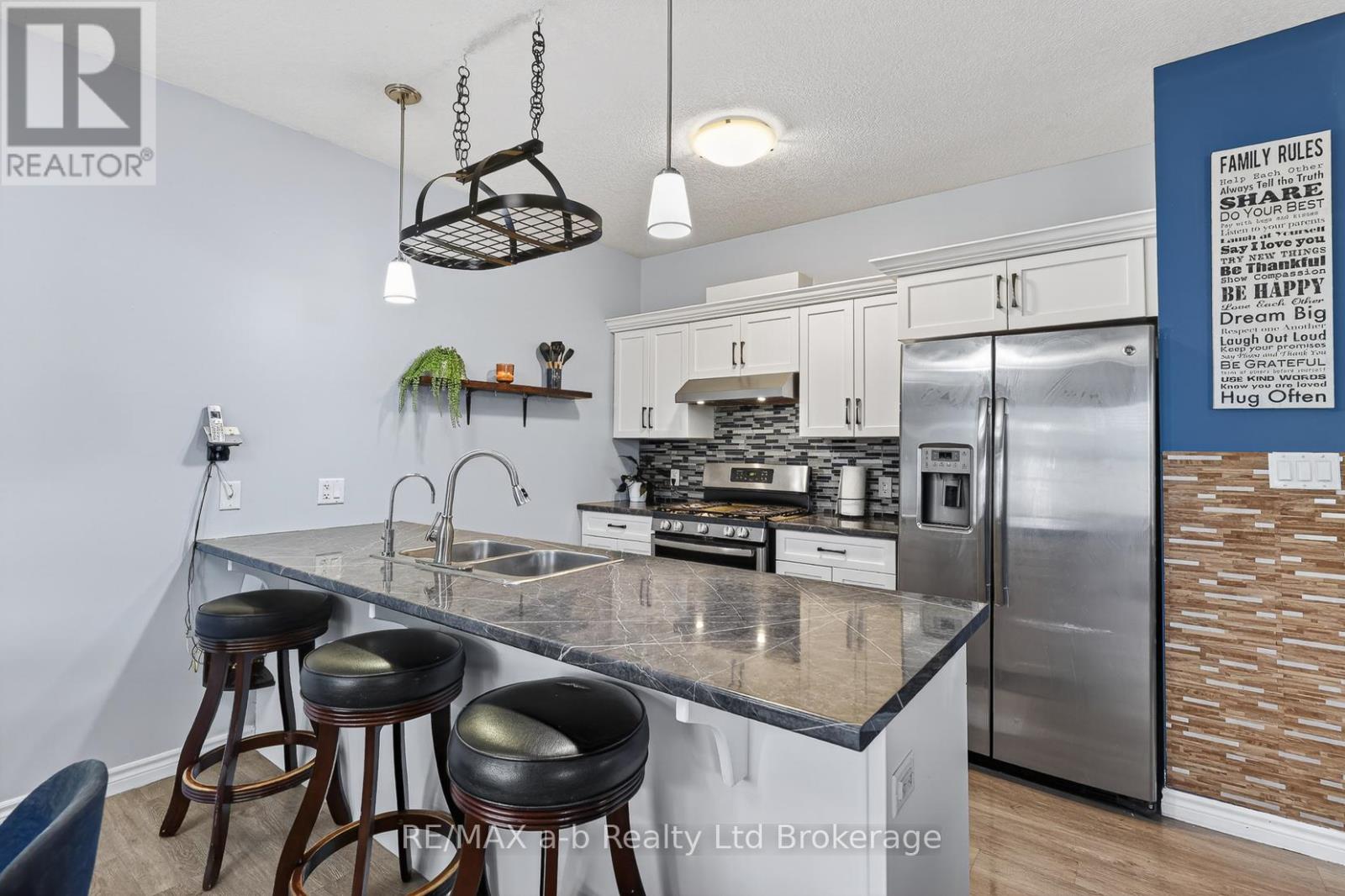 29 Kendell Lane, Ingersoll, Ontario  N5C 0B7 - Photo 5 - X13425096