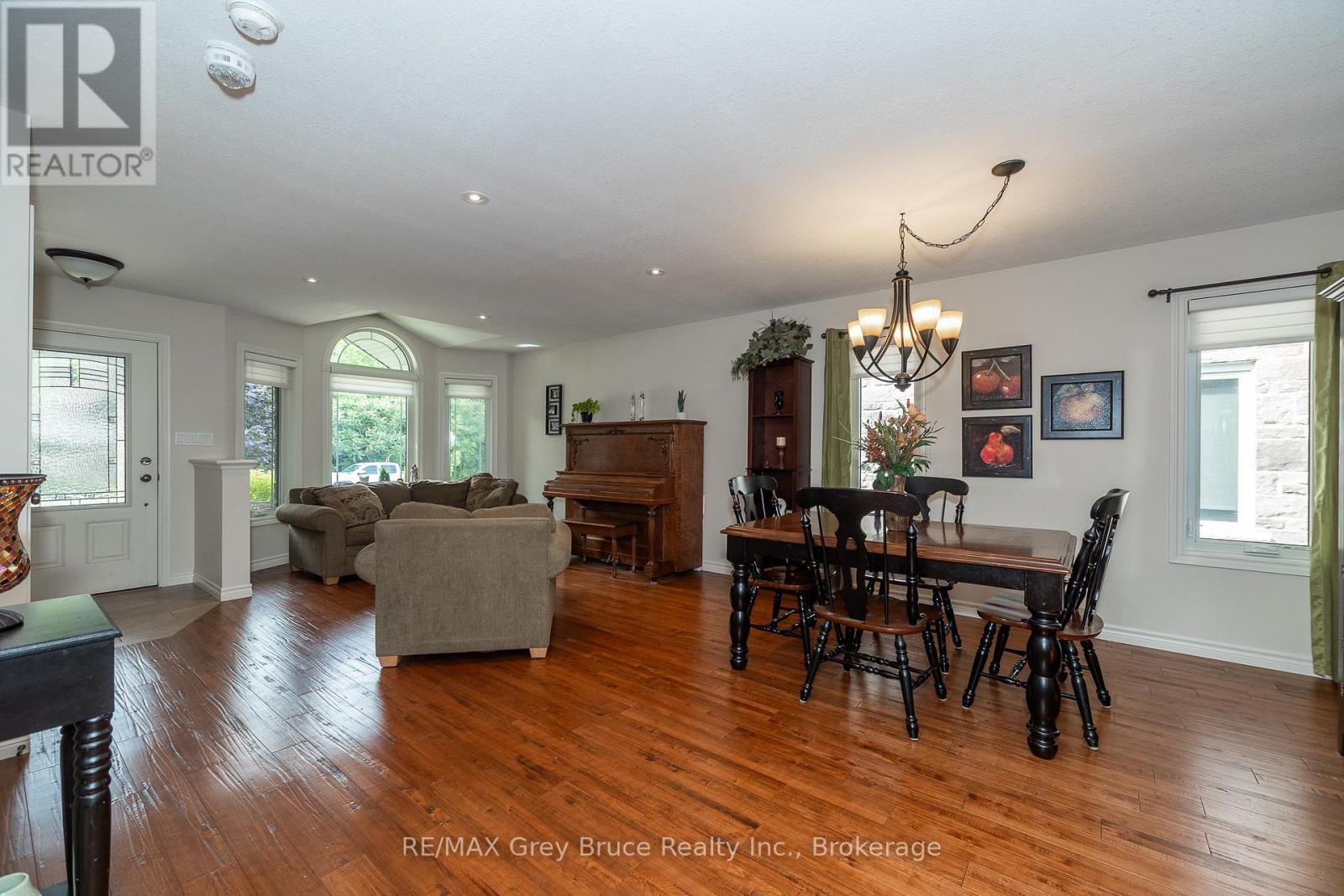 2591 7th Avenue E, Owen Sound, Ontario  N4K 6V1 - Photo 6 - X13425030