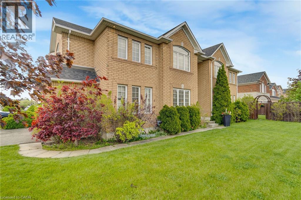 7419 Black Walnut Trail, Mississauga, Ontario  L5N 8A4 - Photo 34 - 40831651