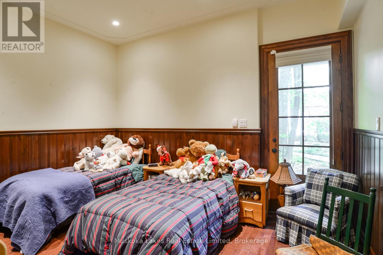 45 Estate Drive, Muskoka Lakes, Ontario  P0B 1J0 - Photo 21 - X13425202