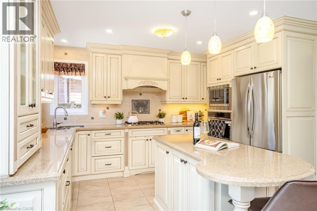 19 Sonata Avenue, Hamilton, Ontario  L9C 7T9 - Photo 17 - 40838248