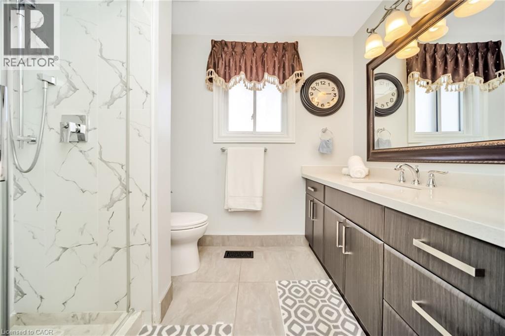 19 Sonata Avenue, Hamilton, Ontario  L9C 7T9 - Photo 34 - 40838248