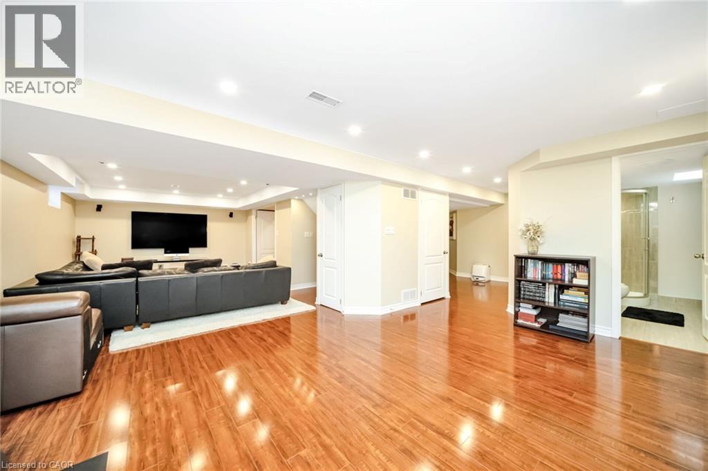 19 Sonata Avenue, Hamilton, Ontario  L9C 7T9 - Photo 41 - 40838248