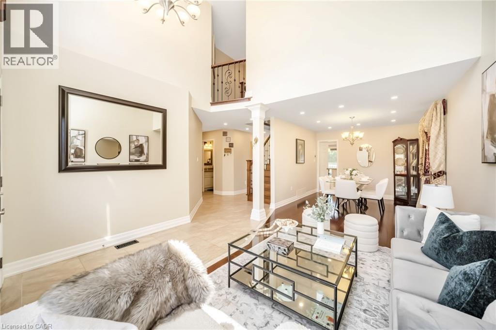 19 Sonata Avenue, Hamilton, Ontario  L9C 7T9 - Photo 7 - 40838248