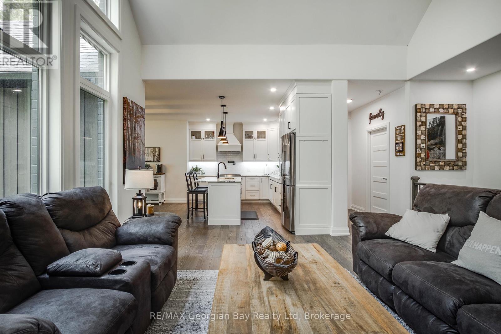 50 Windermere Circle, Tay, Ontario  L4R 0C3 - Photo 13 - S13425812