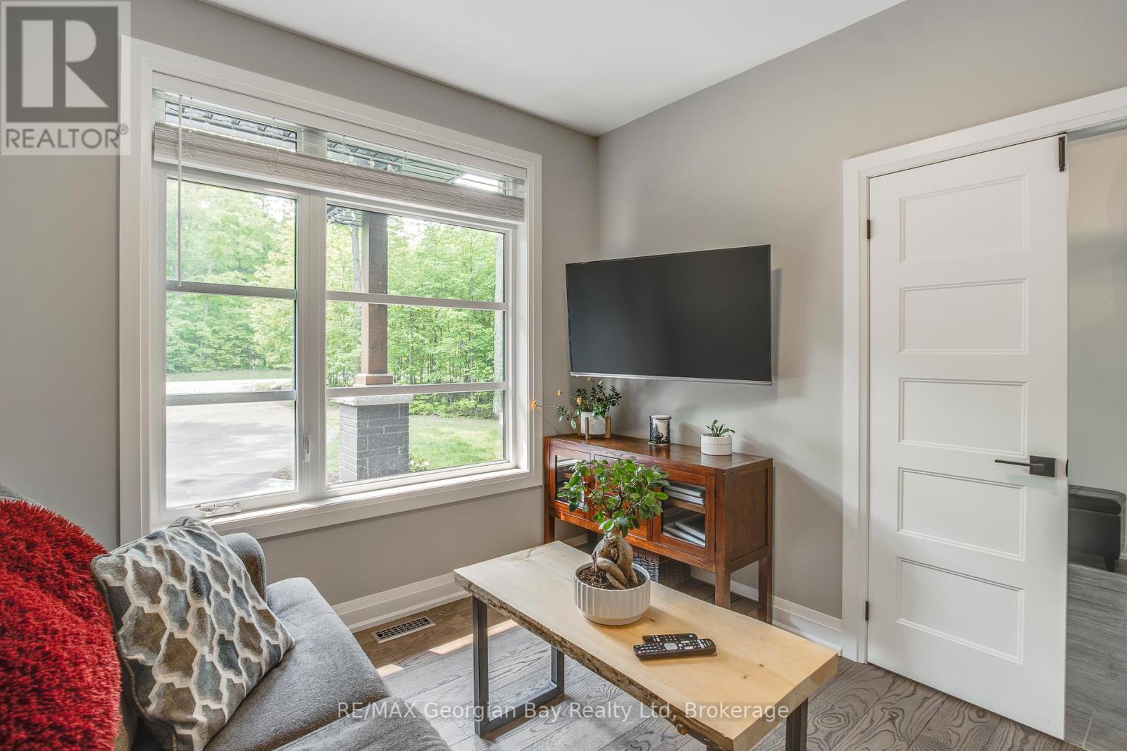 50 Windermere Circle, Tay, Ontario  L4R 0C3 - Photo 5 - S13425812
