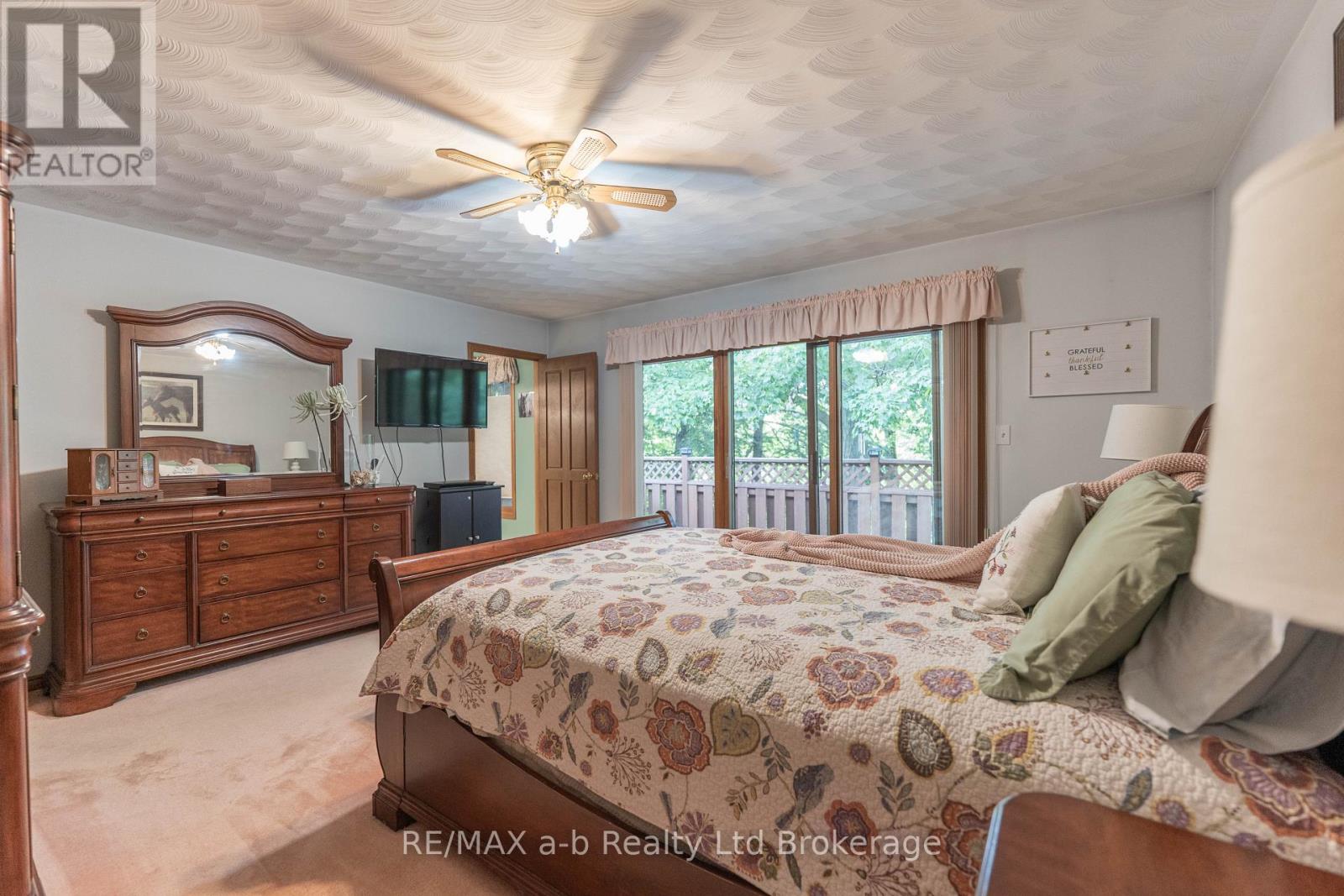 34 Lorraine Avenue, Tillsonburg, Ontario  N4G 4V3 - Photo 18 - X13425656