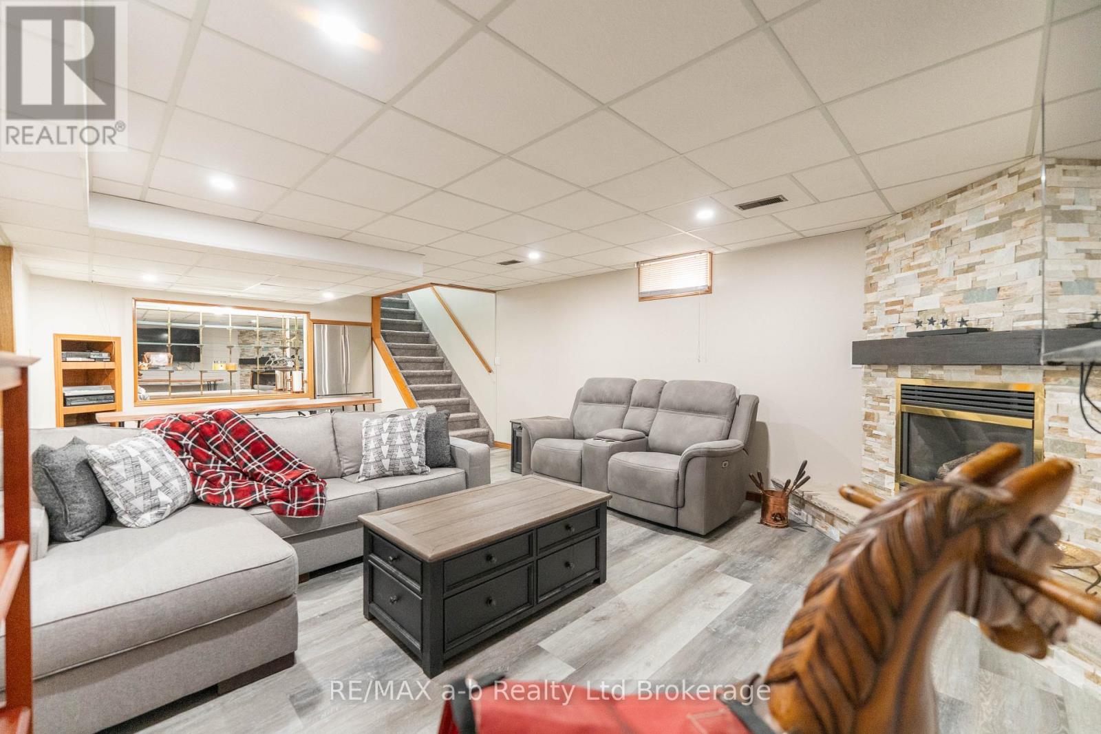 34 Lorraine Avenue, Tillsonburg, Ontario  N4G 4V3 - Photo 28 - X13425656