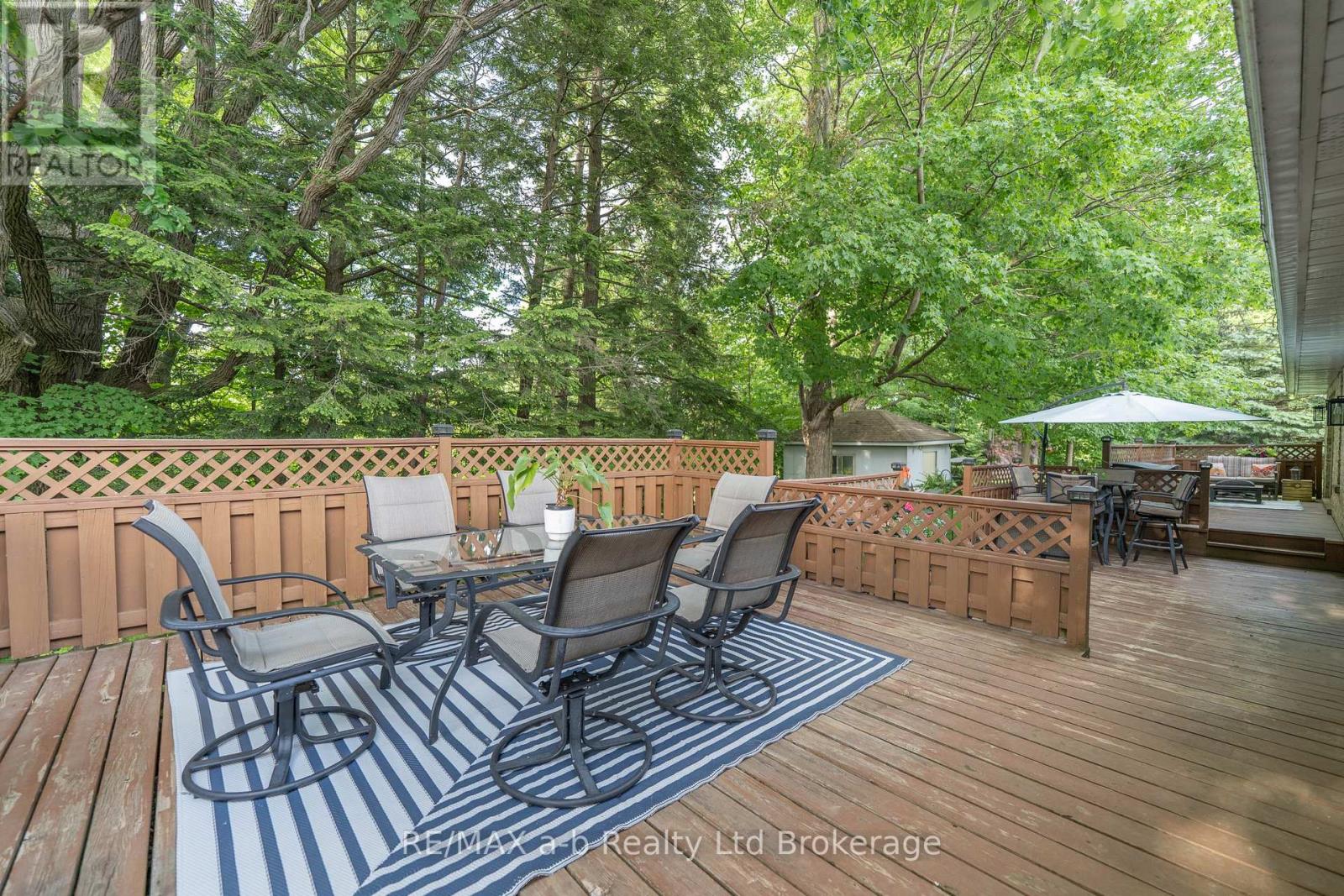 34 Lorraine Avenue, Tillsonburg, Ontario  N4G 4V3 - Photo 35 - X13425656