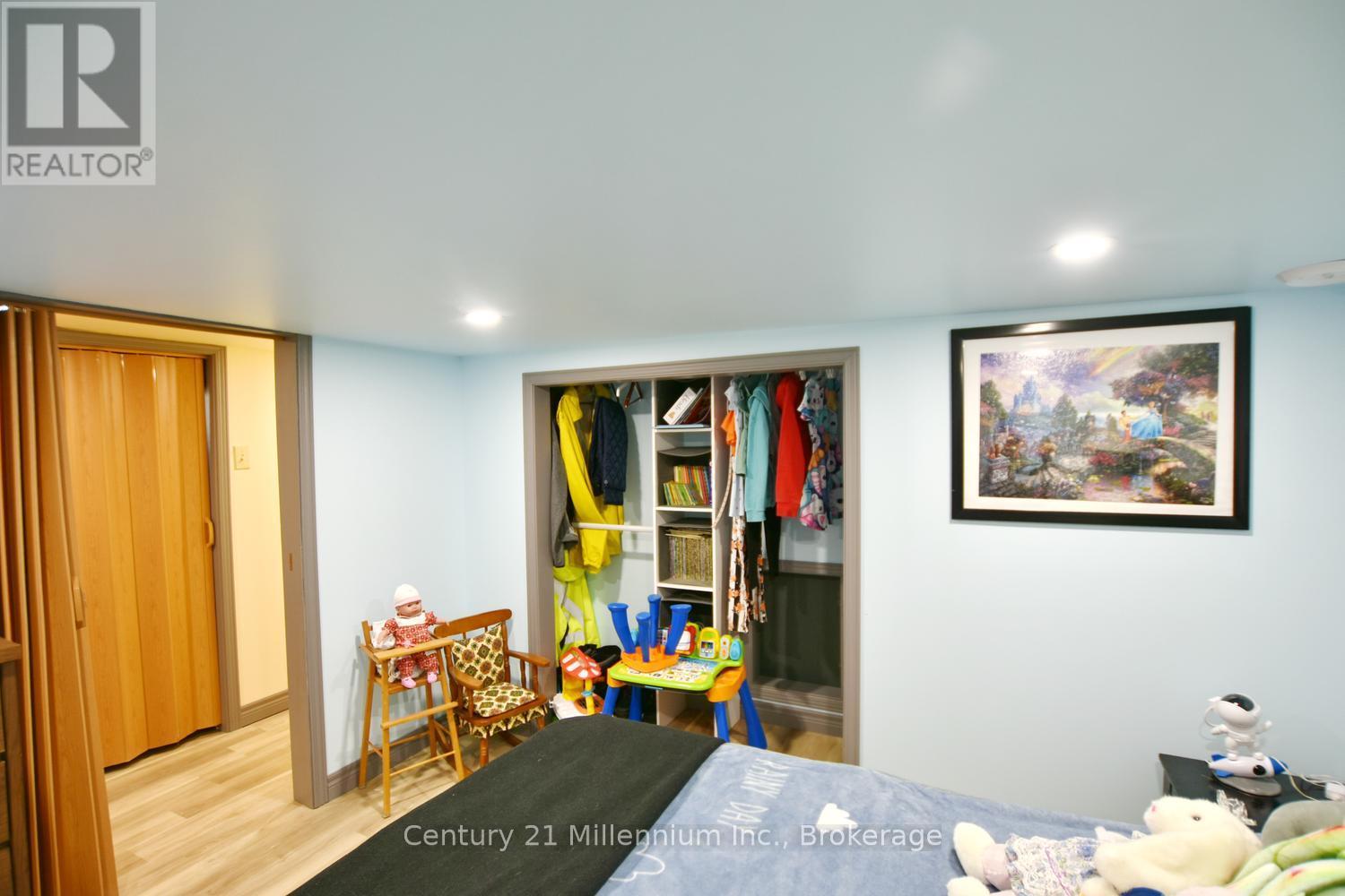 25 Berkely Street, Wasaga Beach, Ontario  L9Z 2N6 - Photo 44 - S13425884
