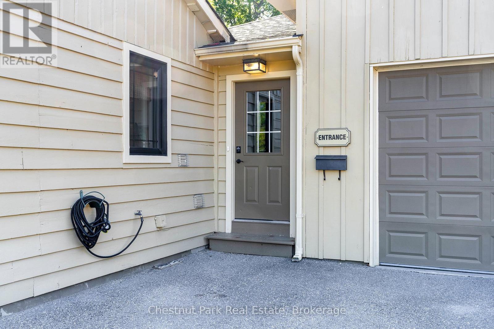 72 Campbell Street, Collingwood, Ontario  L9Y 2K8 - Photo 5 - S13426178