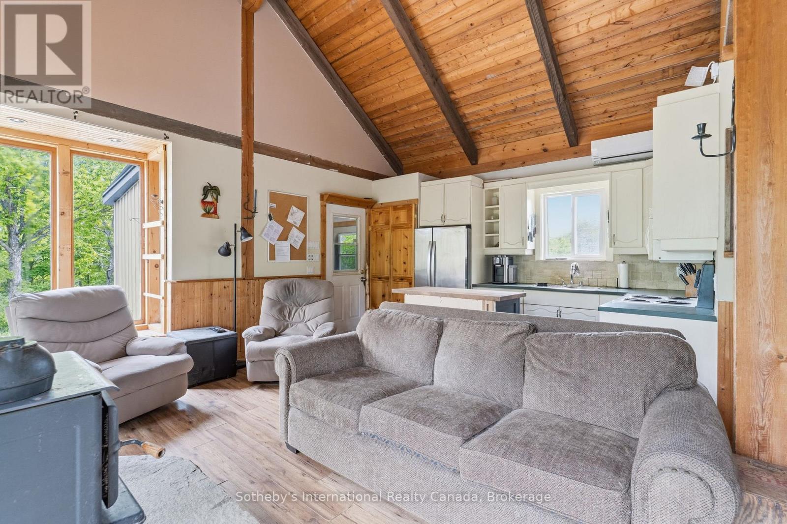 166 Myers Lake Road, Georgian Bay, Ontario  P0C 1H0 - Photo 14 - X13425952