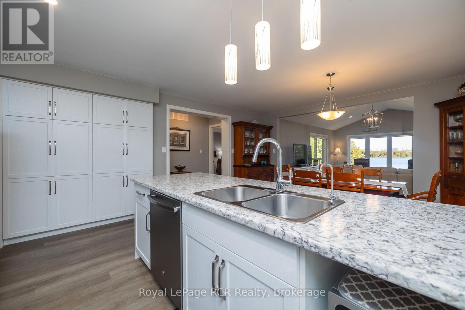 474825 Townsend Lake Road, West Grey, Ontario  N0C 1H0 - Photo 11 - X13426154