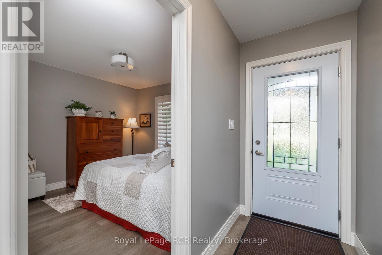474825 Townsend Lake Road, West Grey, Ontario  N0C 1H0 - Photo 6 - X13426154