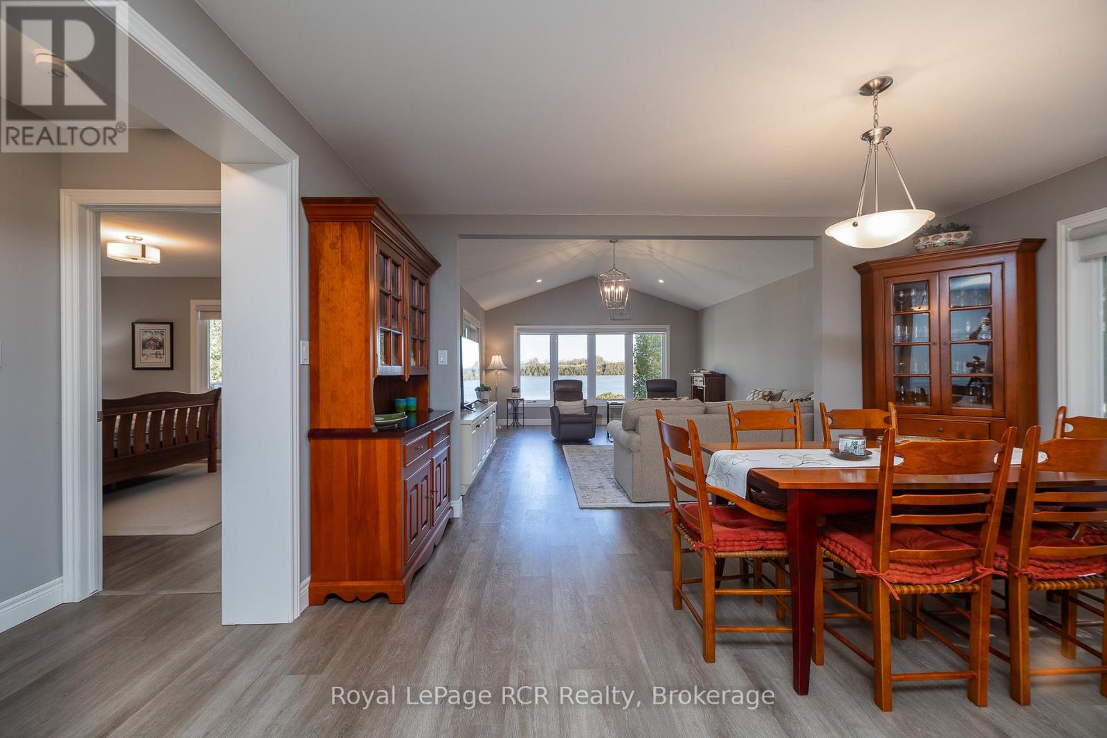 474825 Townsend Lake Road, West Grey, Ontario  N0C 1H0 - Photo 8 - X13426154
