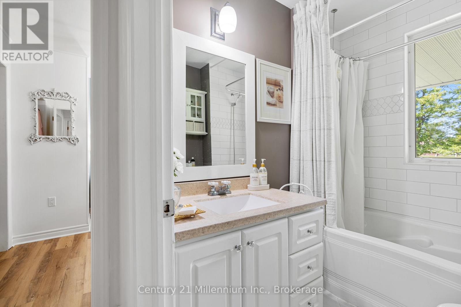 1 Crescent Street, South Bruce Peninsula, Ontario  N0H 2T0 - Photo 18 - X13426164