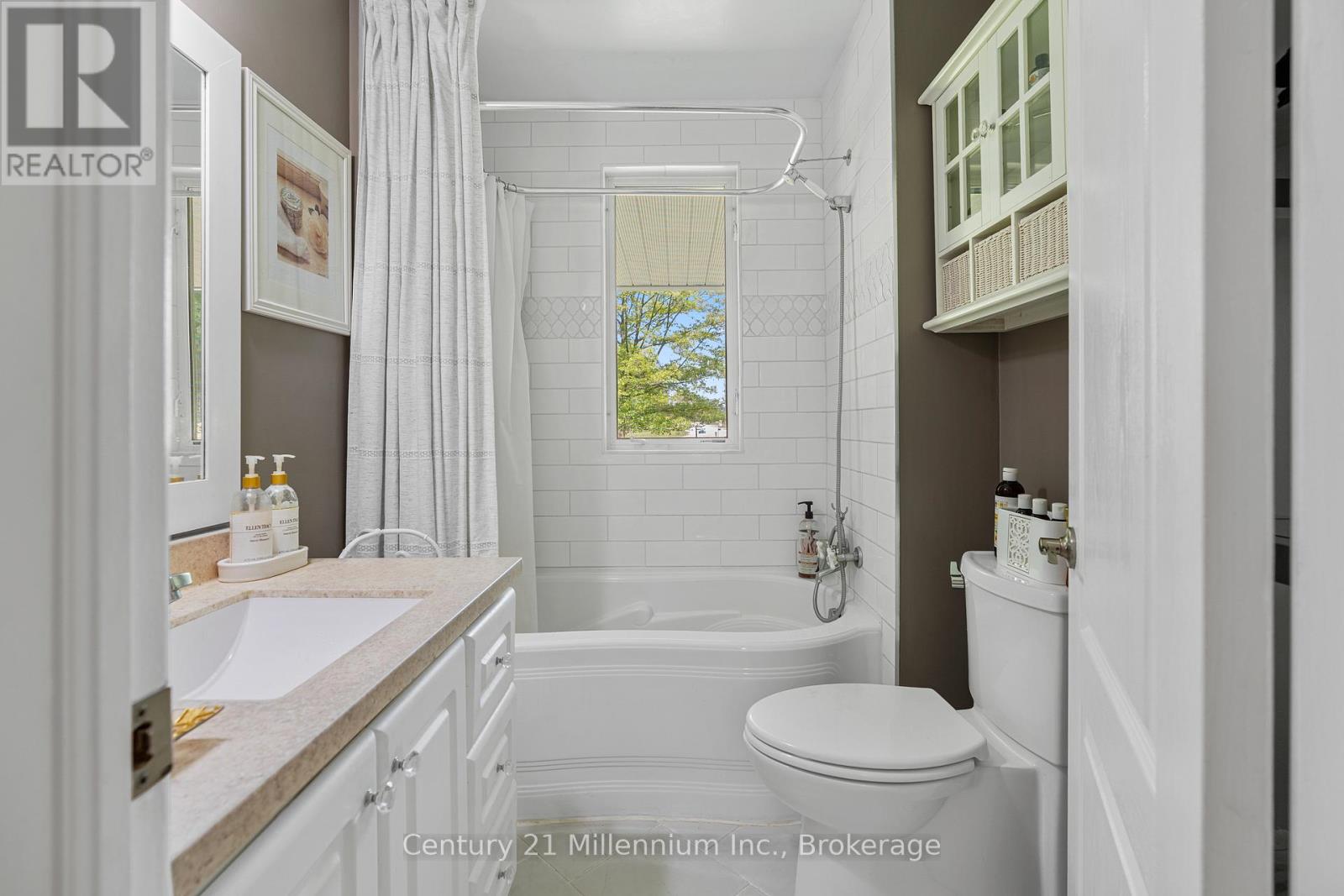 1 Crescent Street, South Bruce Peninsula, Ontario  N0H 2T0 - Photo 19 - X13426164