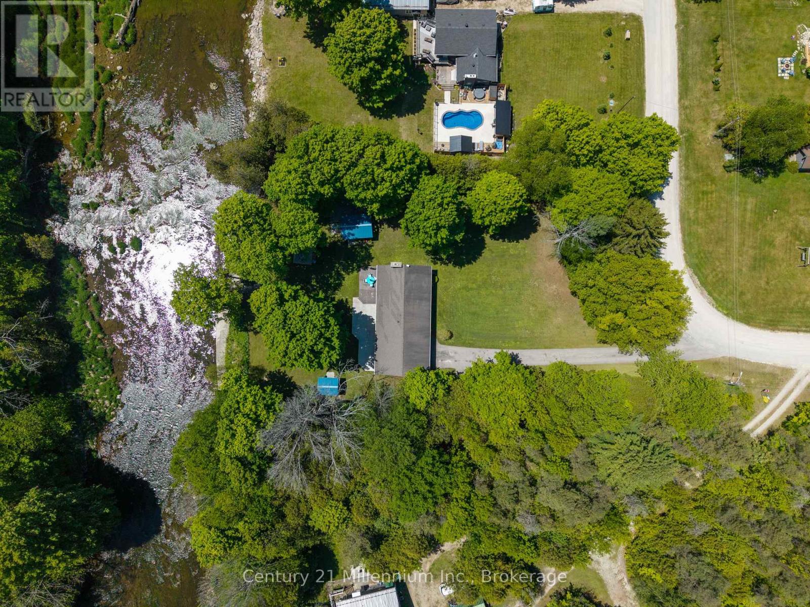 1 Crescent Street, South Bruce Peninsula, Ontario  N0H 2T0 - Photo 45 - X13426164