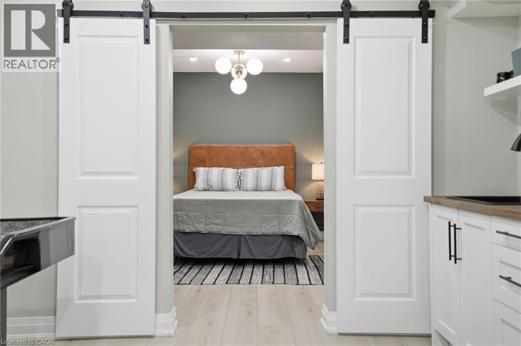 617 Grays Road, Stoney Creek, Ontario  L8E 2Z7 - Photo 44 - 40838602