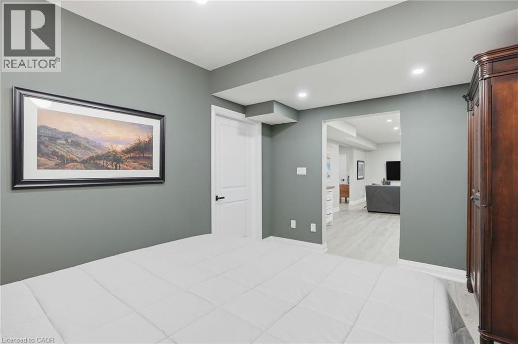 617 Grays Road, Stoney Creek, Ontario  L8E 2Z7 - Photo 46 - 40838602