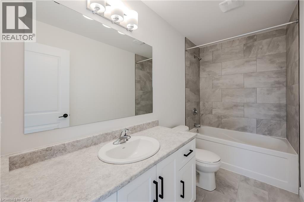 406 Robert Woolner Street, Ayr, Ontario  N0B 1E0 - Photo 13 - 40838598
