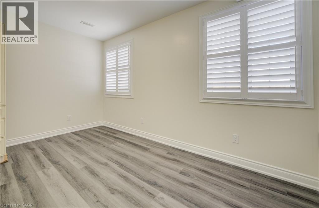 588 Beckview Crescent, Kitchener, Ontario  N2R 0R4 - Photo 38 - 40838695